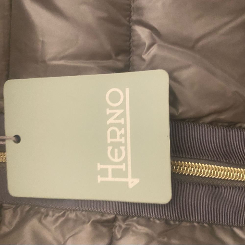 NWT Guaranteed Authentic Herno Girl's Down Quilted Jacket - SZ 8 ($675 retail) - Picture 6 of 14